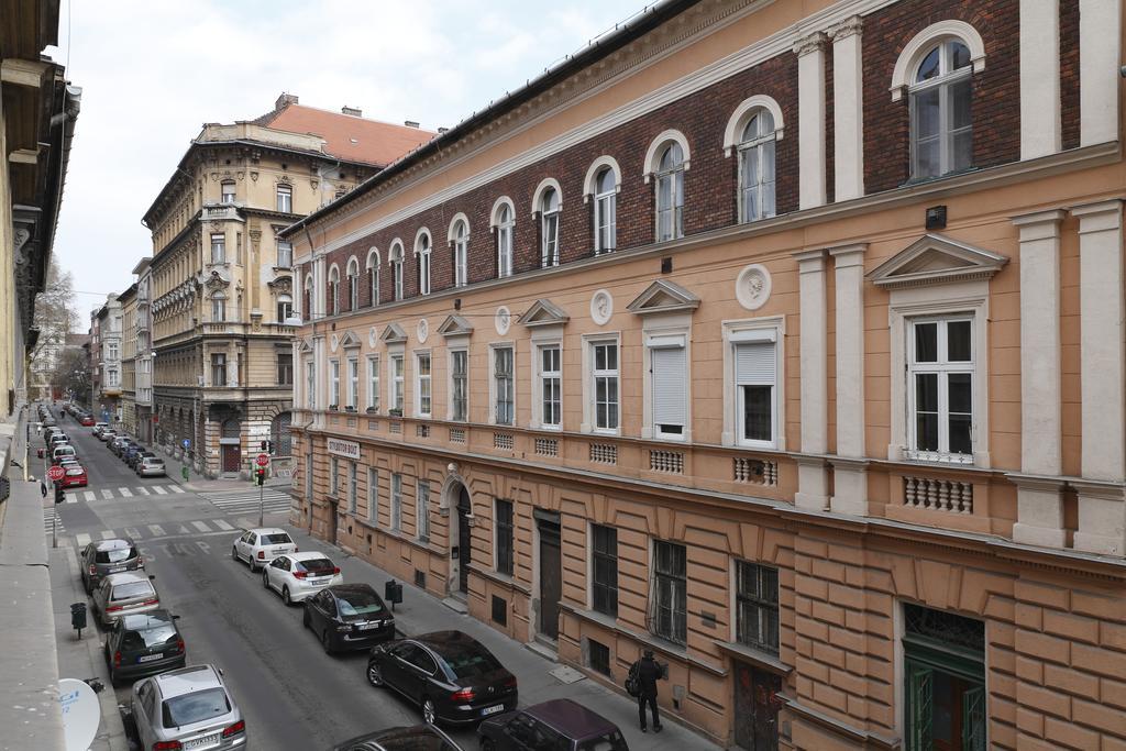 Green Thea Apartment / Free Parking Будапеща Екстериор снимка